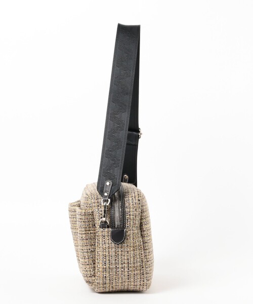 A VACATION（アヴァケーション）の「A VACATION / TOOLS ツイード