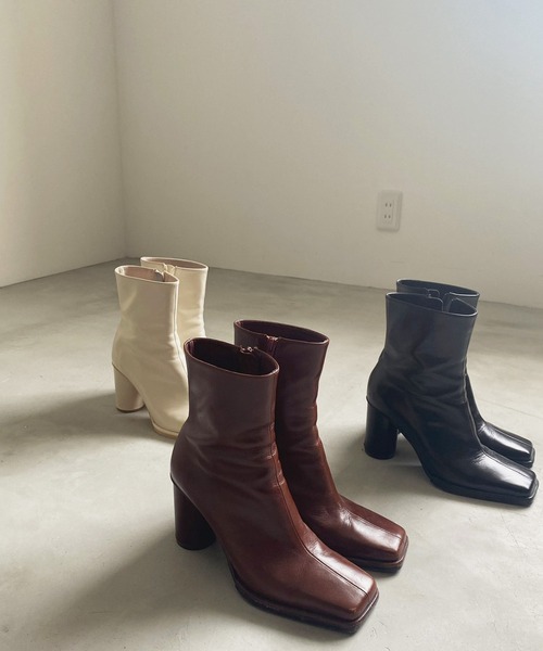 Ameri（アメリ）の「UNDRESSED DIMENSIONAL SQUARE BOOTS（ブーツ