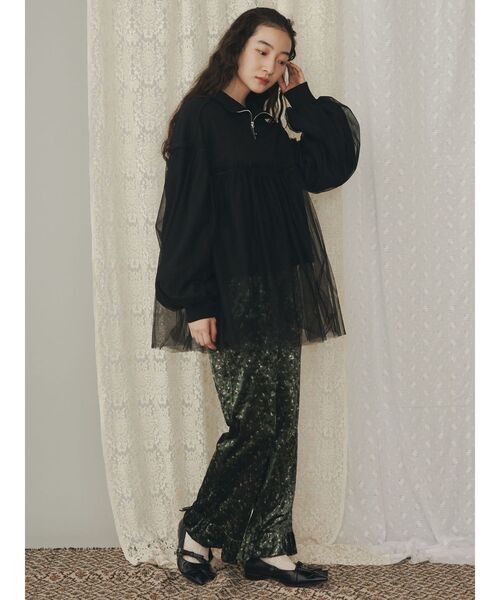 merry jenny（メリージェニー）の「チュールハーフZIPスウェット