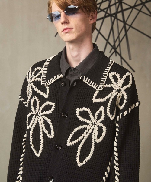 UNISEX》Oni-Waffle Flower Embroidery Prime-Over Collared Cardigan