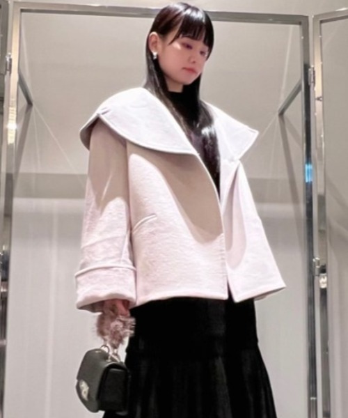 CELFORD（セルフォード）の「ビッグカラーショートコート（その他