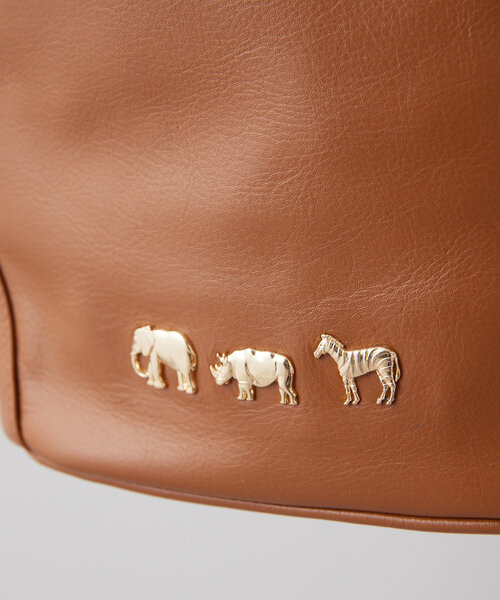 ear PAPILLONNER（イアパピヨネ）の「アニマルパーツバケットバッグ