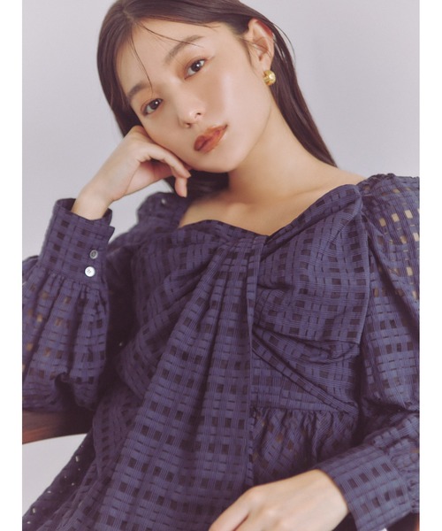 FRAY I.D（フレイアイディー）の「ペプラムリボンブラウス【ZOZO