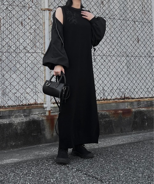 WILLFULLY（ウィルフリー）の「embroidery flower no sleeve knit OP