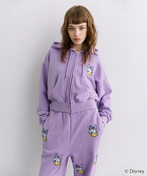 Disney / EMBROIDERY ZIP HOODIE（パーカー）｜WCJ（ダブルシージェイ