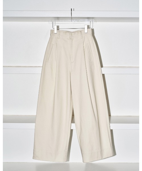 TODAYFUL（トゥデイフル）の「Wide Twill Trousers（その他パンツ