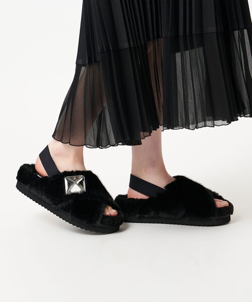 セール】フェイクファークロス ビジュー サンダル（サンダル）｜UNITED