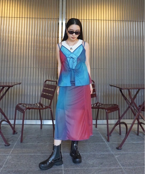 Ameri（アメリ）の「MEDI GRADIENT SHEER SET TOP（Tシャツ/カットソー