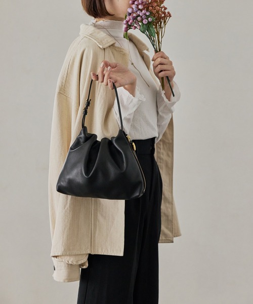 gemeil（ジェムイル）の「レザーワンハンドルバッグ (CE-1014