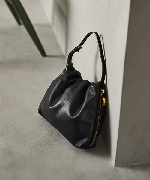 gemeil（ジェムイル）の「レザーワンハンドルバッグ (CE-1014