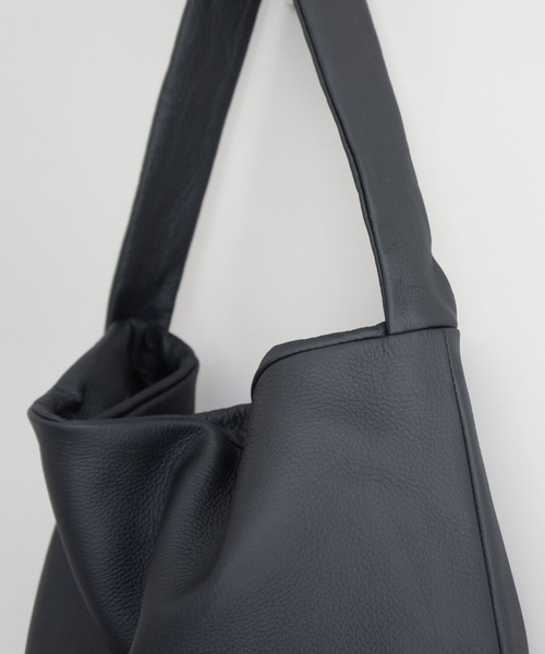 TIDEWAY（タイドウェイ）の「PUF ONE HANDLE TOTE / L（トートバッグ