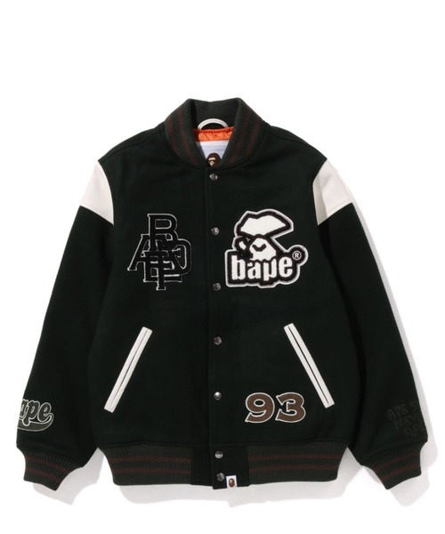 A BATHING APE（アベイシングエイプ）の「SWITCH SHOULDER VARSITY
