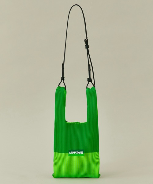 LASTFRAME(ラストフレーム)】バイカラーマーケットバッグスモール