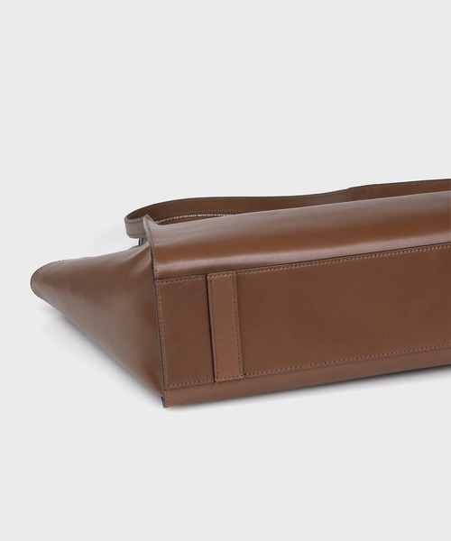 Paul Smith（ポールスミス）の「タックドレザーリュクス / 873936 G092