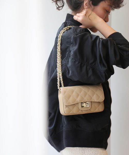 AULENTTI/オウレンティ】チェーンバッグ（ショルダーバッグ