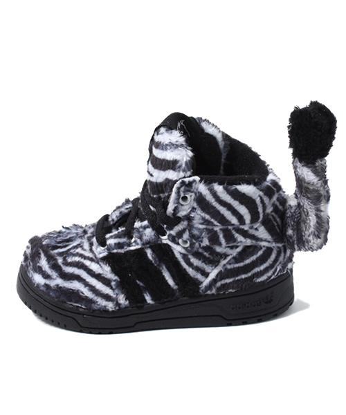 adidas Originals by JEREMY SCOTT（アディダスオリジナルスバイ