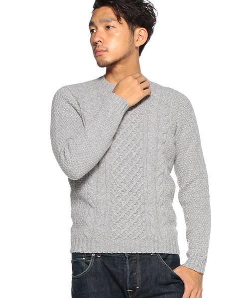 BEAMS F（ビームスエフ）の「DRUMOHR / アランクルーネック（ニット