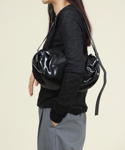 本革】 2way ハーフムーン型 ショルダーバッグ（ショルダーバッグ