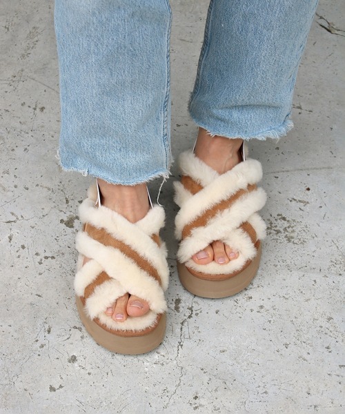 UGG（アグ）の「【UGG】アグ DISCO CROSS SLIDE ディスコ クロス