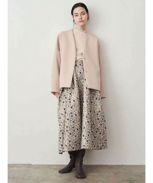 ELENDEEK（エレンディーク）の「フォルムショートコート（ノーカラー