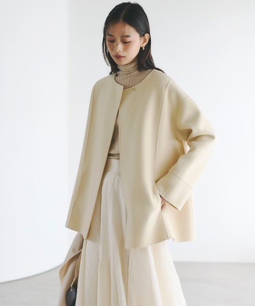 anuans（アニュアンス）の「リバーウールミドルマフラーコート（ノー