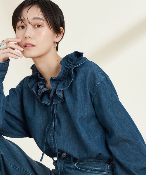 Rie Miller（リエミラー）の「フリルギャザーデニムブラウス（シャツ