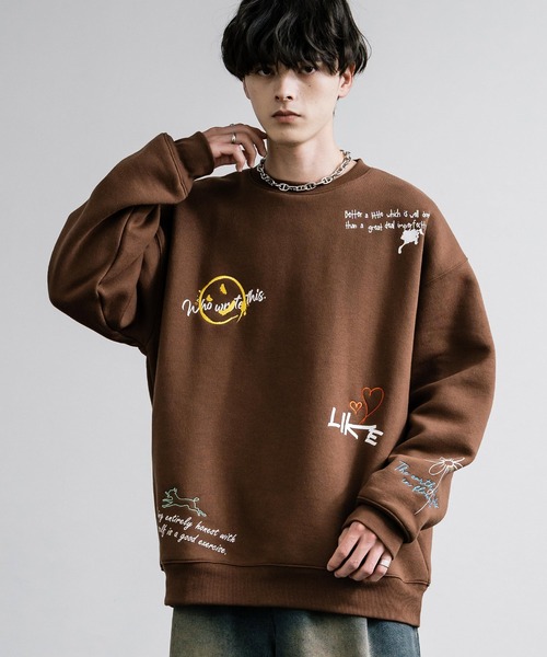 オーバーサイズ落書き総柄 裏起毛スウェットトレーナー（スウェット