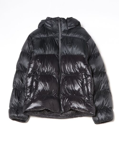 adidas（アディダス）の「アディカラー ダウン Regen ジャケット