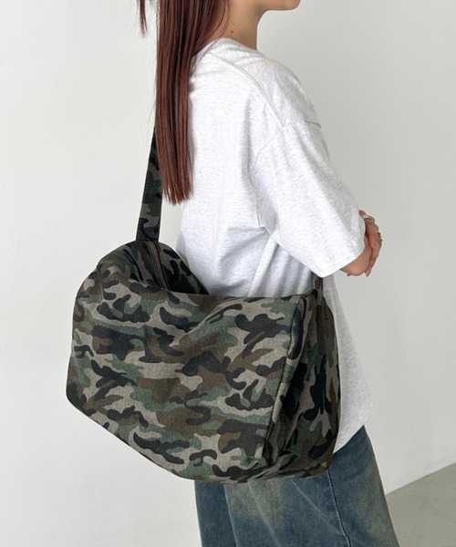 セール】迷彩柄キャンバスショルダーバッグ（ショルダーバッグ）｜Bamm