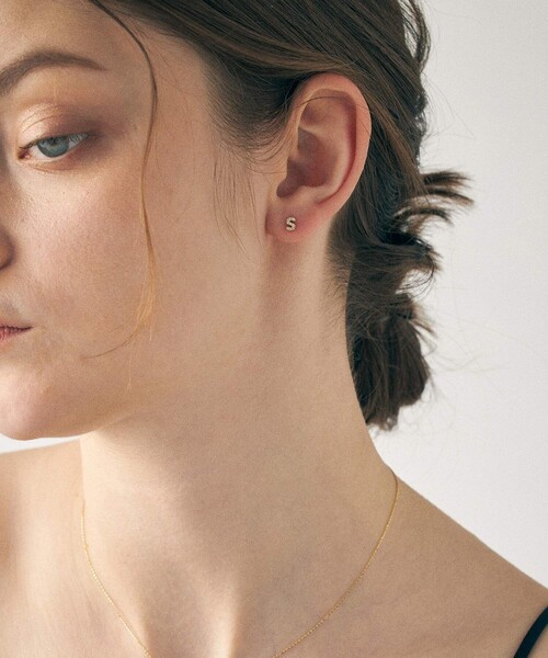 ete（エテ）の「○[レタード] K18YG ダイヤモンド ピアス（ピアス