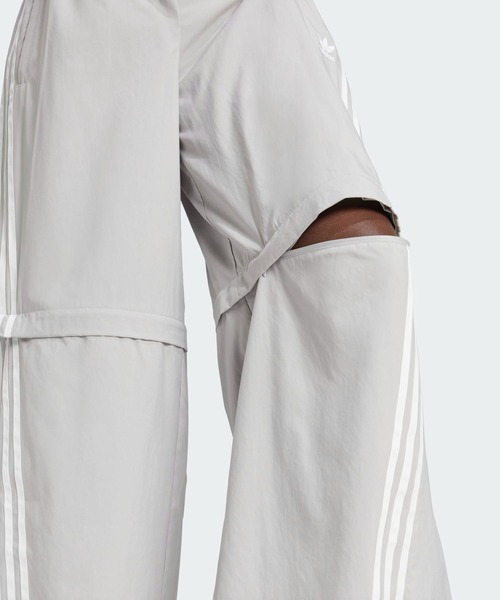 adidas（アディダス）の「Adilenium シーズン 2 オーバーサイズ ジップ