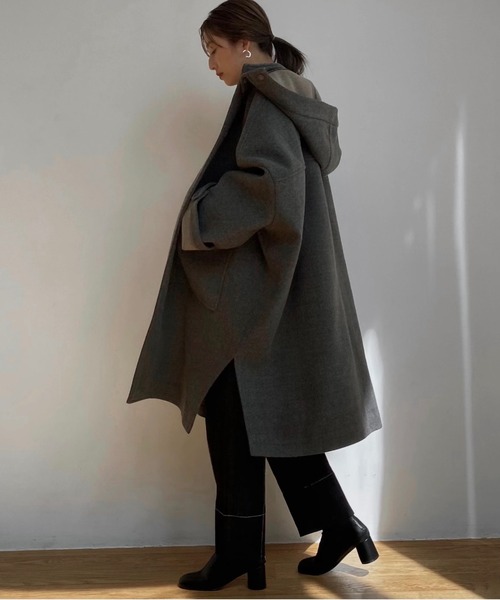 WILLFULLY（ウィルフリー）の「big hoodie bicolor mulch way cocoon