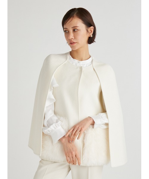 CELFORD（セルフォード）の「ファーポケットリバーケープジャケット