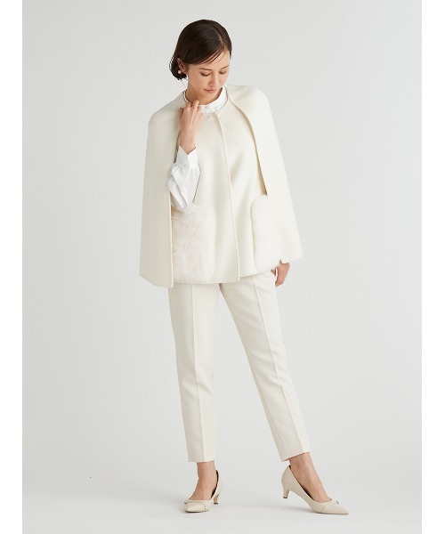 CELFORD（セルフォード）の「ファーポケットリバーケープジャケット