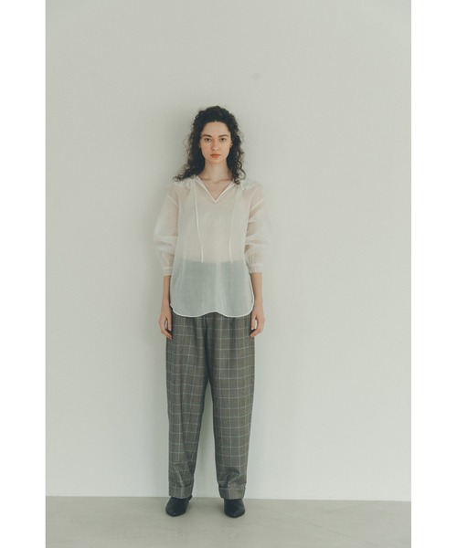 Heriter（エリテ）の「オーガンジーフリルカラーブラウス（シャツ