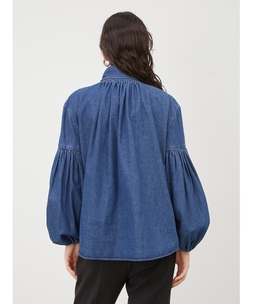 Mila Owen（ミラオーウェン）の「ボウタイ付き袖ボリュームデニム