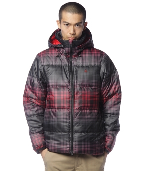 NIKE（ナイキ）の「ACG 800 フィル フードダウン（ダウンジャケット