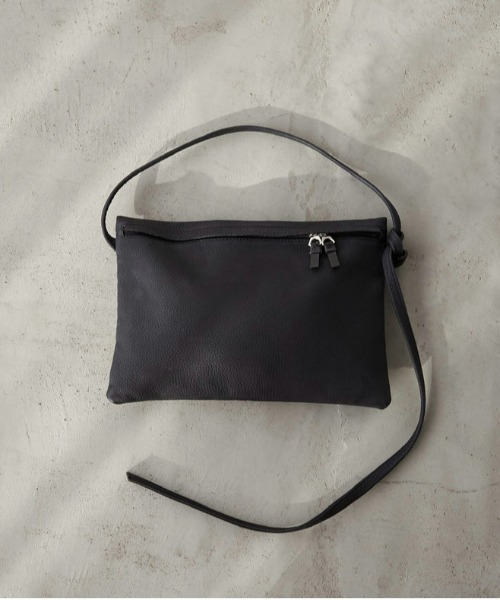 ITTI（イッチ）の「【LA PEAU DE GEM×ITTI】ショルダーレザーバッグ