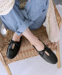 ぺたんこ」に該当するシューズ（ブラック/黒色系・フラット