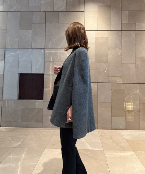 INTER FACTORY（インターファクトリー）の「Ran - ノーカラーケープ