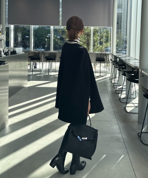 INTER FACTORY（インターファクトリー）の「Ran - ノーカラーケープ