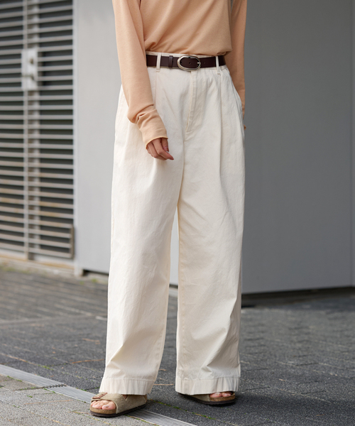 FRAMeWORK（フレームワーク）の「TUCK CHINO パンツ（チノパンツ