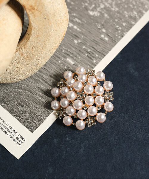 パールモチーフブローチ（ブローチ/コサージュ）｜KOBE LETTUCE