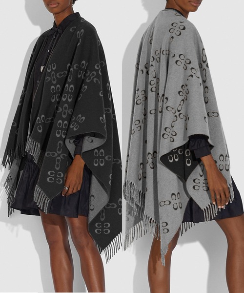 COACH（コーチ）の「リバーシブル シグネチャー モノグラム ポンチョ