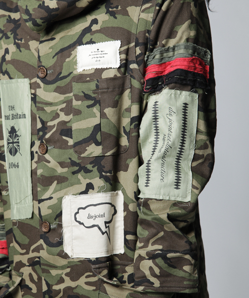 And A（アンドエー）の「パッチグラフモッズコート（And A × DO-LE