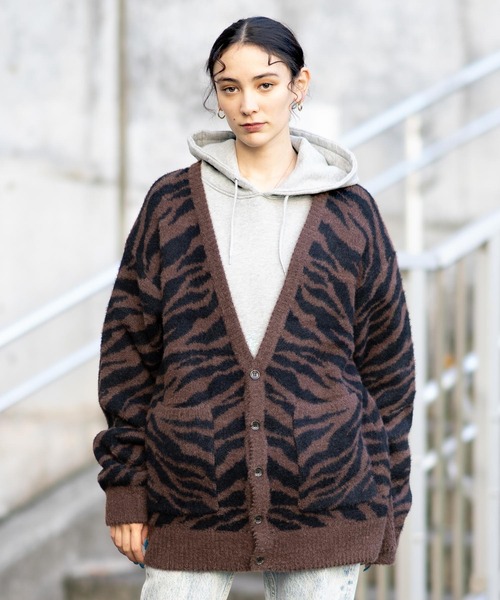 X-girl（エックスガール）の「ZEBRA PATTERN OVERSIZED KNIT CARDIGAN