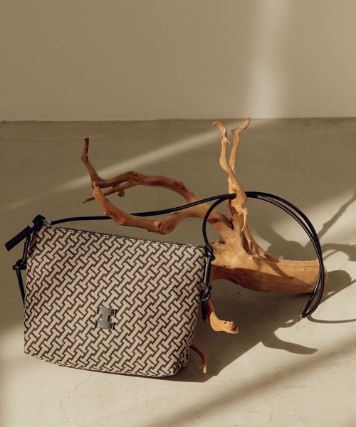 IACUCCI（イアクッチ）の「モノグランマ SD JACQUARD/RUGA（ショルダー