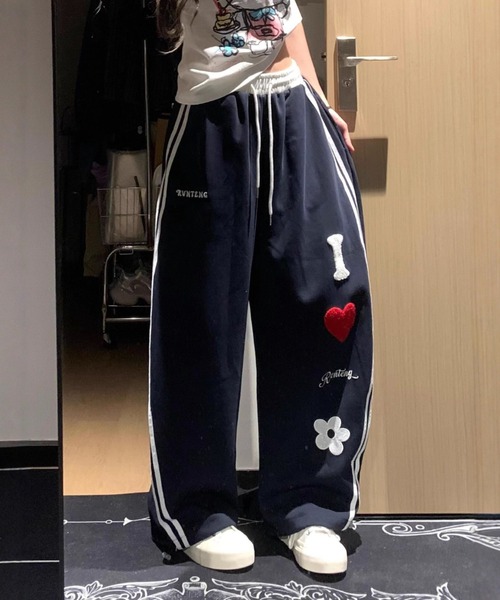 LOVE LOGO ワイドサイドラインスウェットパンツ（スウェットパンツ
