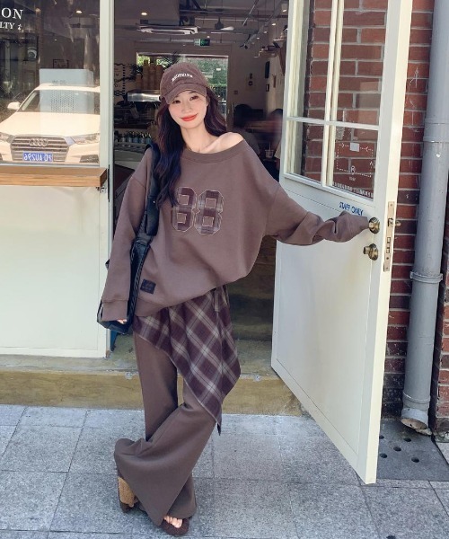 上下セット】ナンバリング スウェット×スウェットパンツ セットアップ