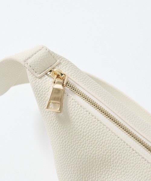 RIVE DROITE（リヴドロワ）の「カーブボディバッグ（ボディバッグ